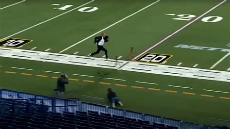 nfl combine bulge|The 10 Funniest NFL Combine Bloopers (A Dudes Weiner Falls .